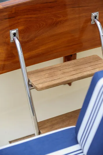 Scout II Yacht Photos Pics 