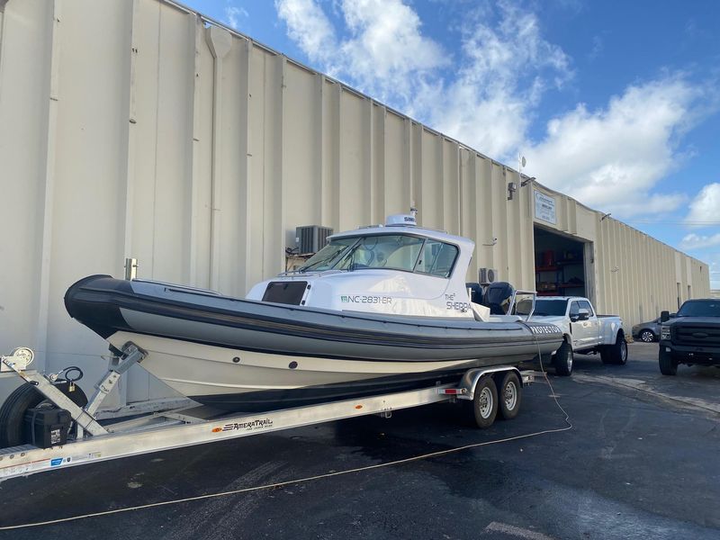 2007 Protector 28 Targa