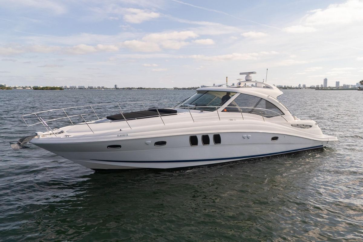 2005 Sea Ray 51 