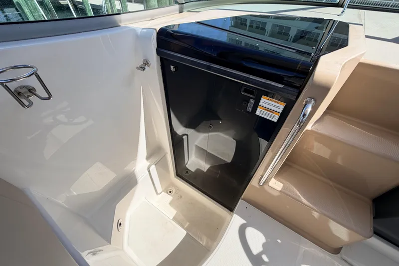  Yacht Photos Pics 2016 Sea Ray Sundancer 310 cockpit entrance with steps and stainless steel handle.