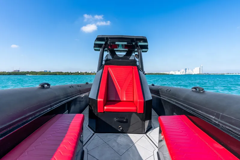  Yacht Photos Pics NOVIELLI VELOCHE 349