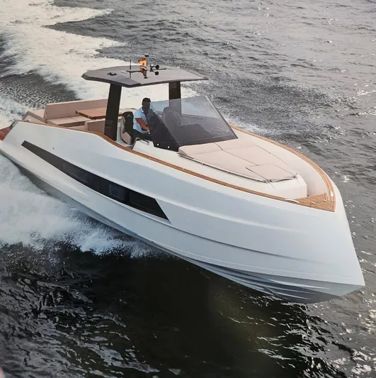 Astondoa 377 Yacht Photos Pics 