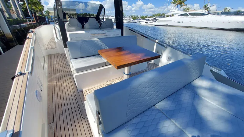 Astondoa 377 Yacht Photos Pics 