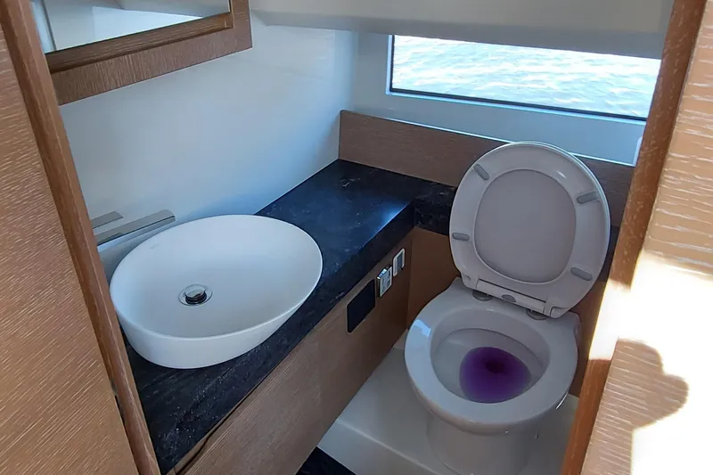 Astondoa 377 Yacht Photos Pics 