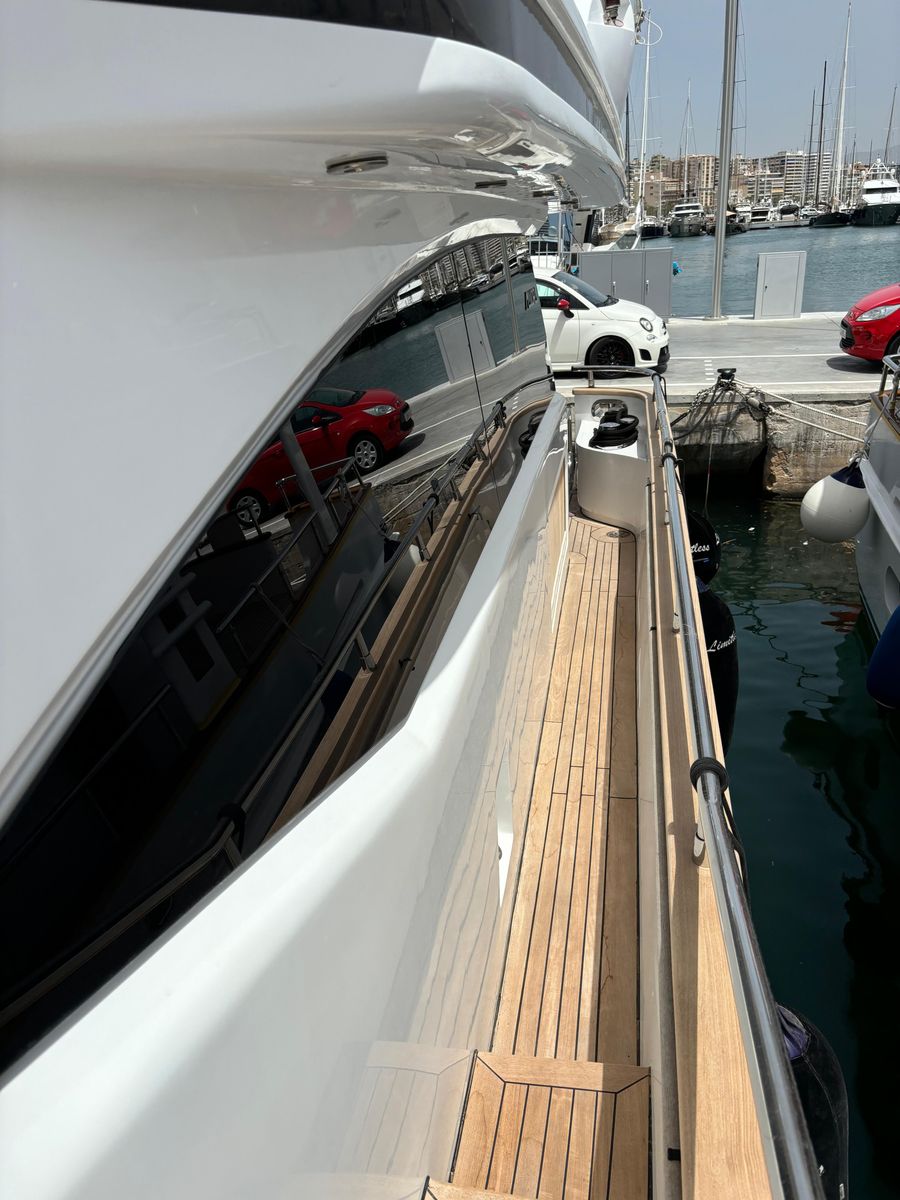2006 Maiora 70 