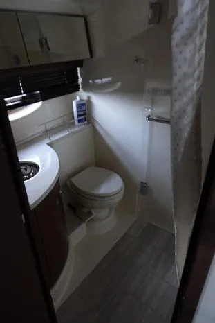  Yacht Photos Pics Bathroom interior of 2012 Sea Ray 450 Sedan Bridge yacht.
