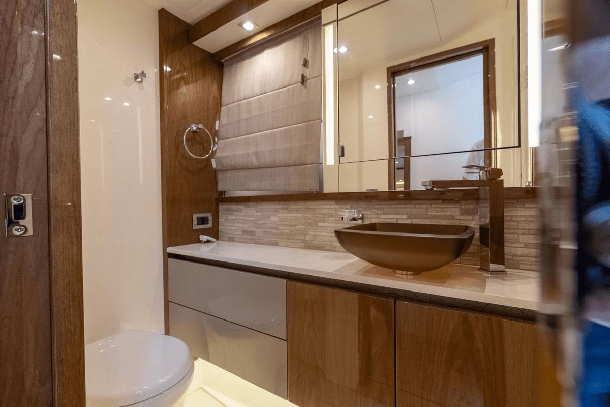 2018 Sea Ray 56 