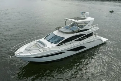 Sea Ray L550 Fly