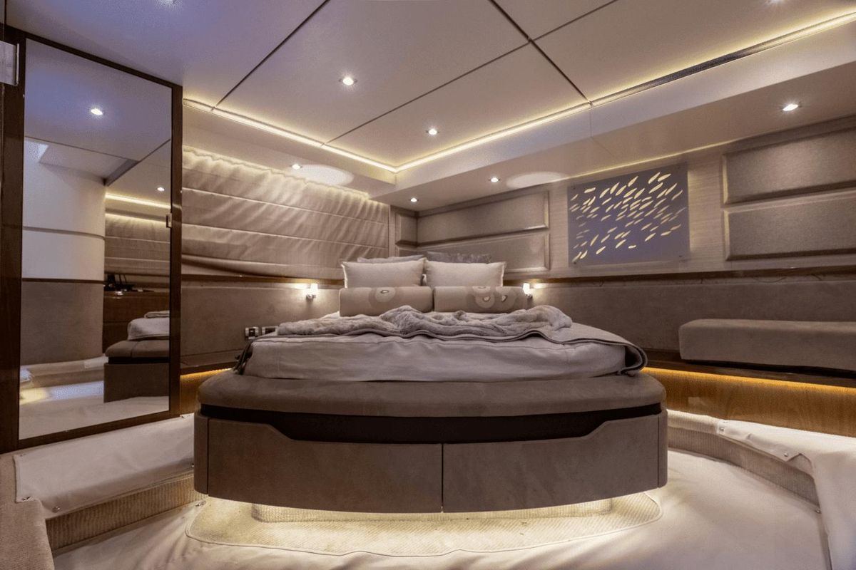 2018 Sea Ray 56 