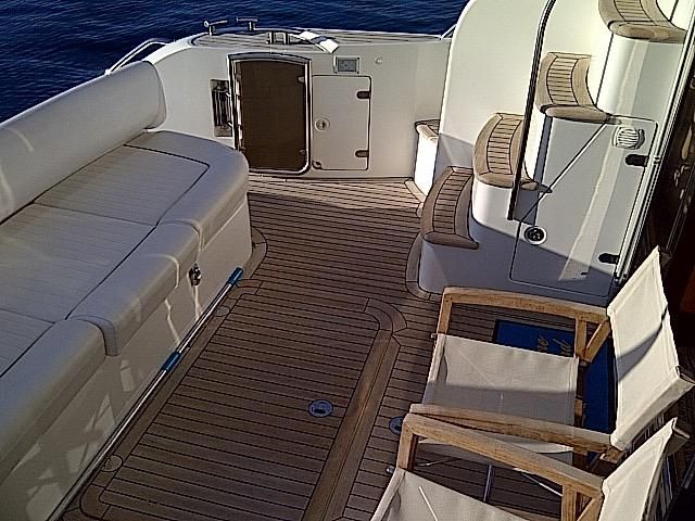 2005 Princess 43 