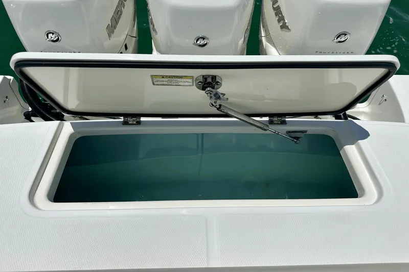 Innisfree Yacht Photos Pics 