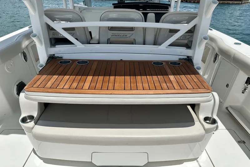 Innisfree Yacht Photos Pics 