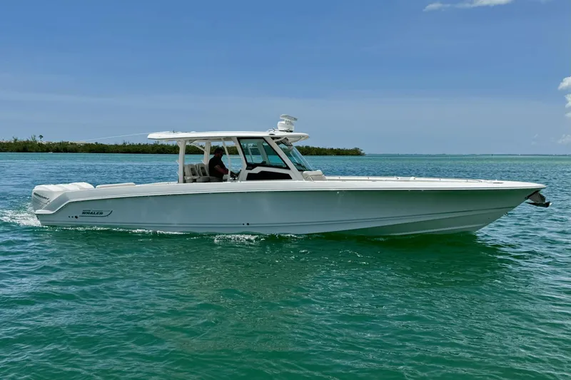 Innisfree Yacht Photos Pics 