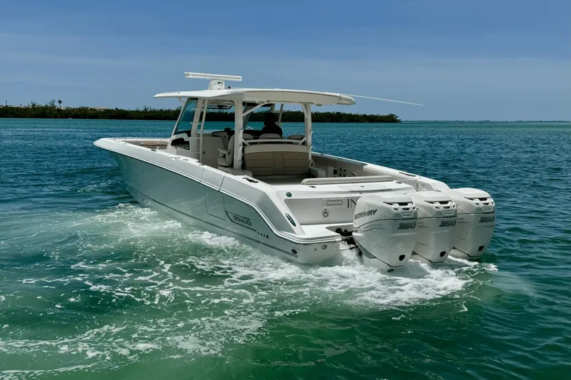 Innisfree Yacht Photos Pics 