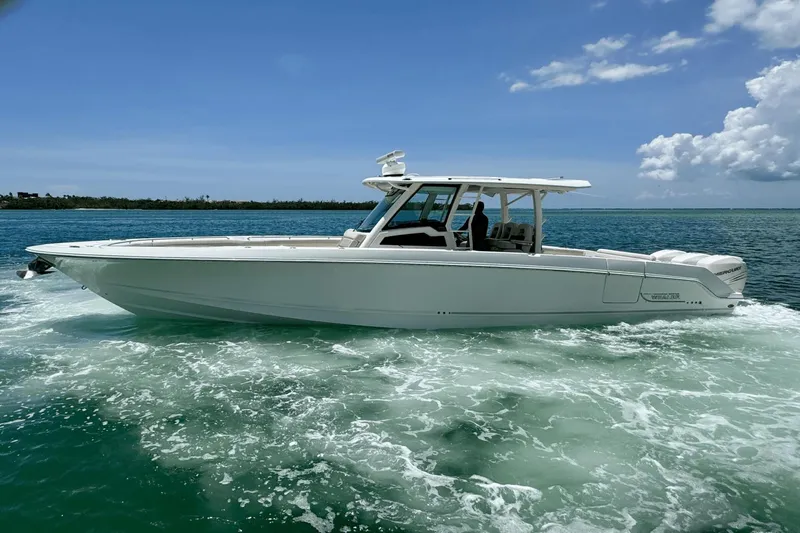 Innisfree Yacht Photos Pics 