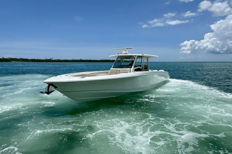 Innisfree Yacht Photos Pics 