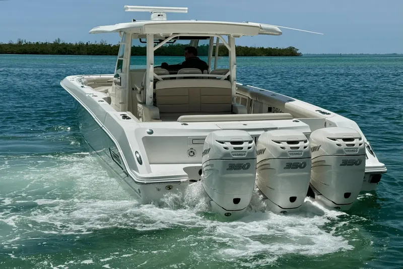 Innisfree Yacht Photos Pics 