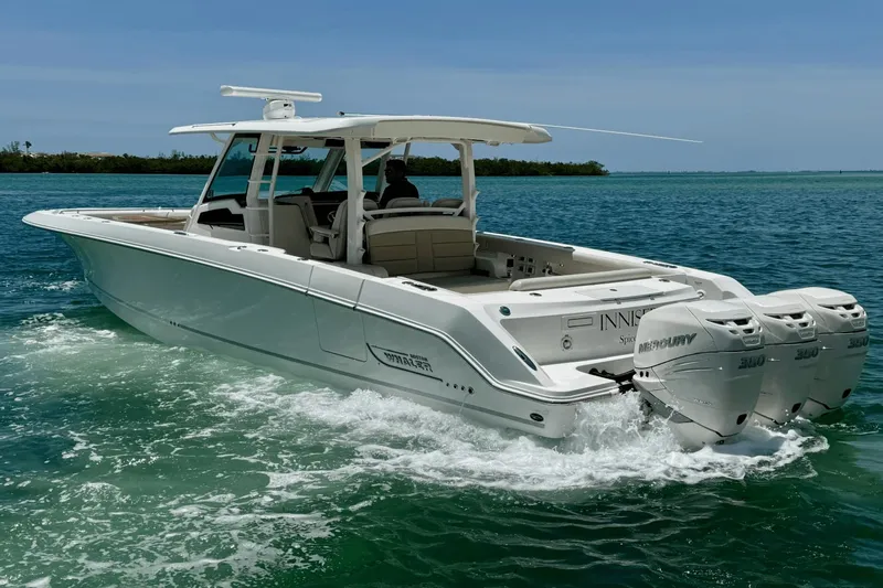 Innisfree Yacht Photos Pics 