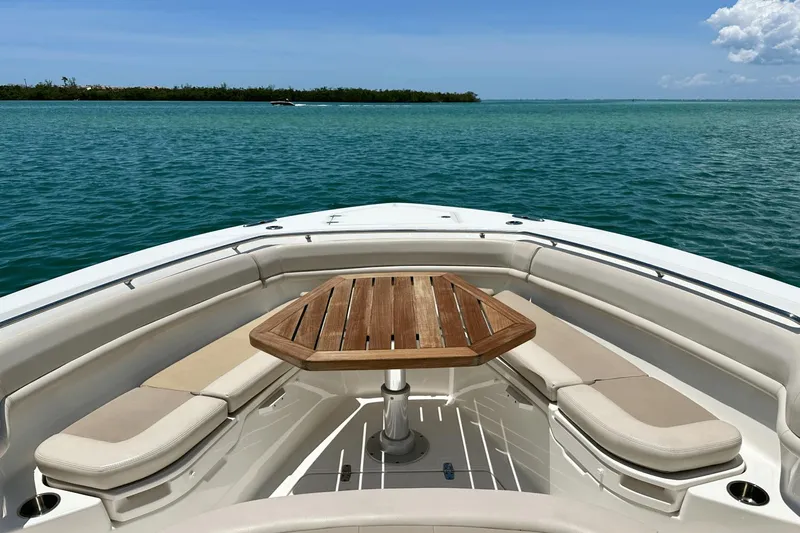 Innisfree Yacht Photos Pics 