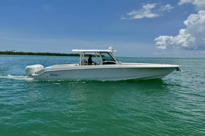 Innisfree Yacht Photos Pics 