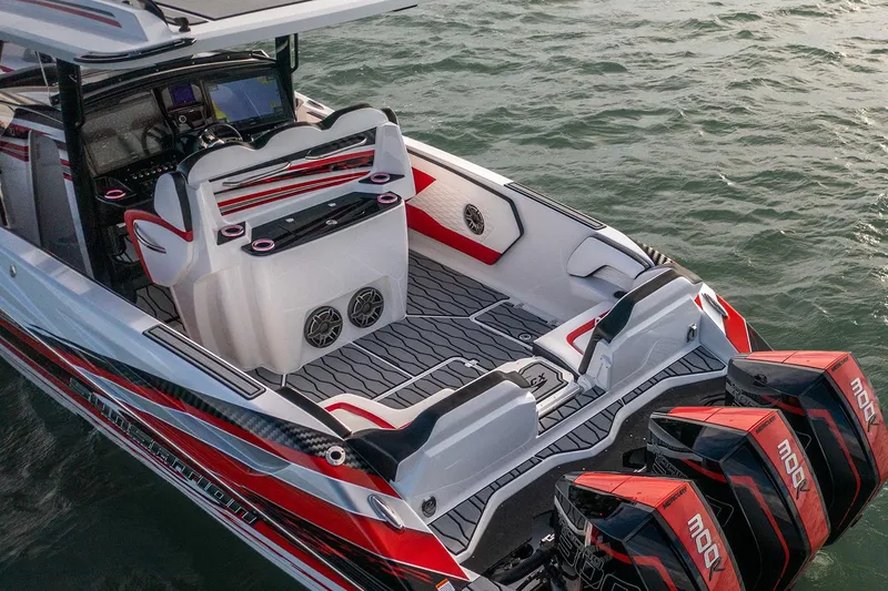  Yacht Photos Pics Manufacturer Provided Image