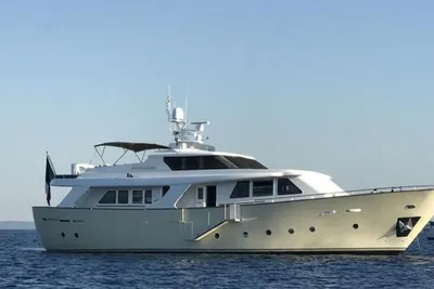 2002 Benetti 79 SD