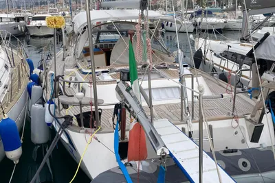 Hallberg-Rassy 43