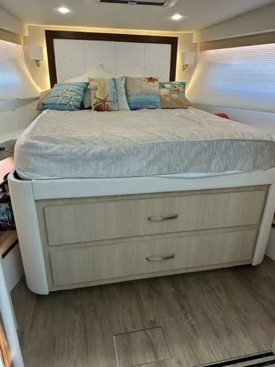 The Lopez Dream Two Yacht Photos Pics 2023 Regal 38 Fxo - Image 9