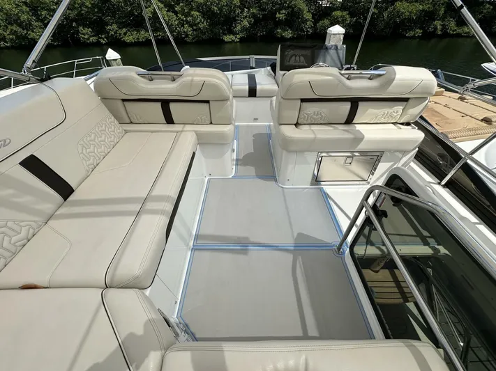 The Lopez Dream Two Yacht Photos Pics 2023 Regal 38 Fxo - Image 6