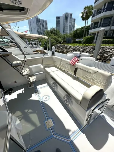 The Lopez Dream Two Yacht Photos Pics 2023 Regal 38 Fxo - Image 5