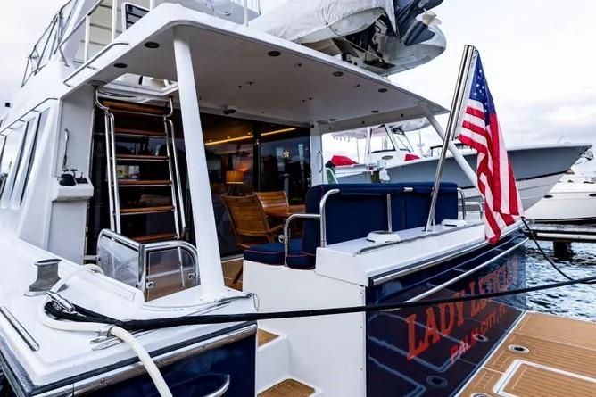 2000 Pacific Mariner 65