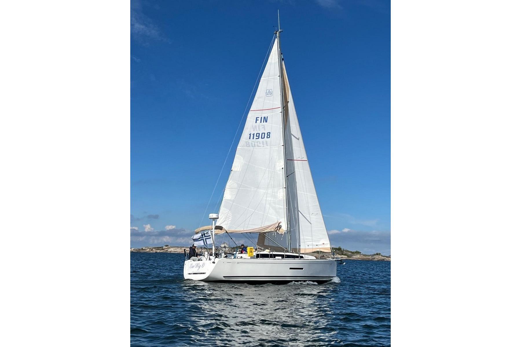 2013 Dufour 380 Grand Large