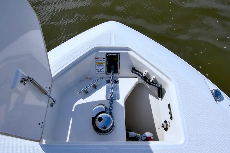 Best Opportunity Yacht Photos Pics 2017 Boston Whaler 280 Outrage anchor locker with chain and windlass.