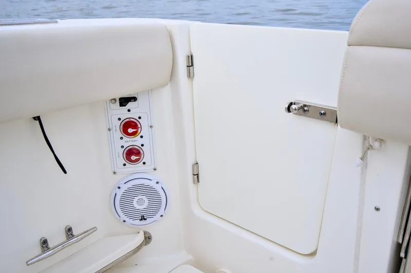 Best Opportunity Yacht Photos Pics 2017 Boston Whaler 280 Outrage boat interior with control panel and speaker.