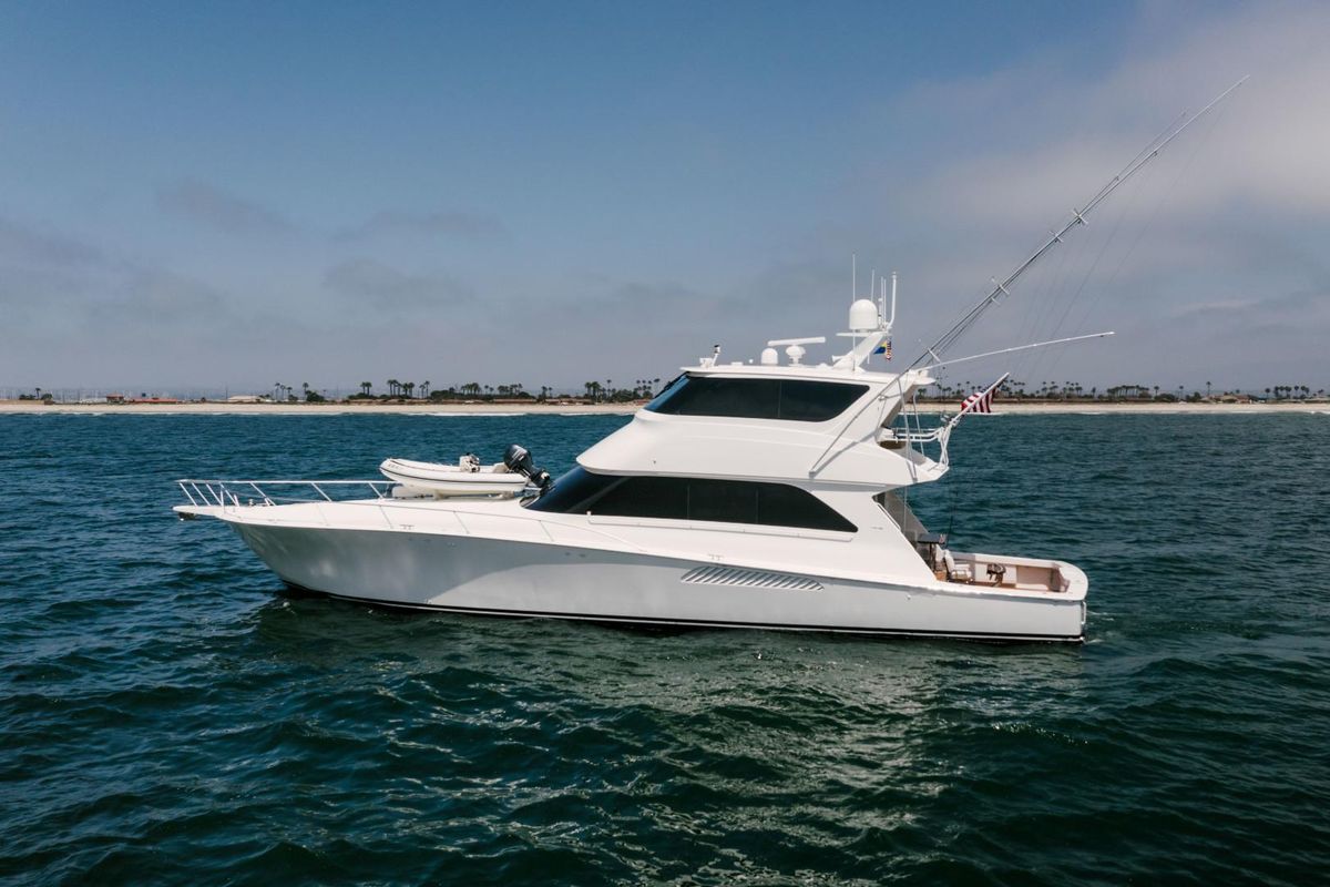 2006 Viking 74 