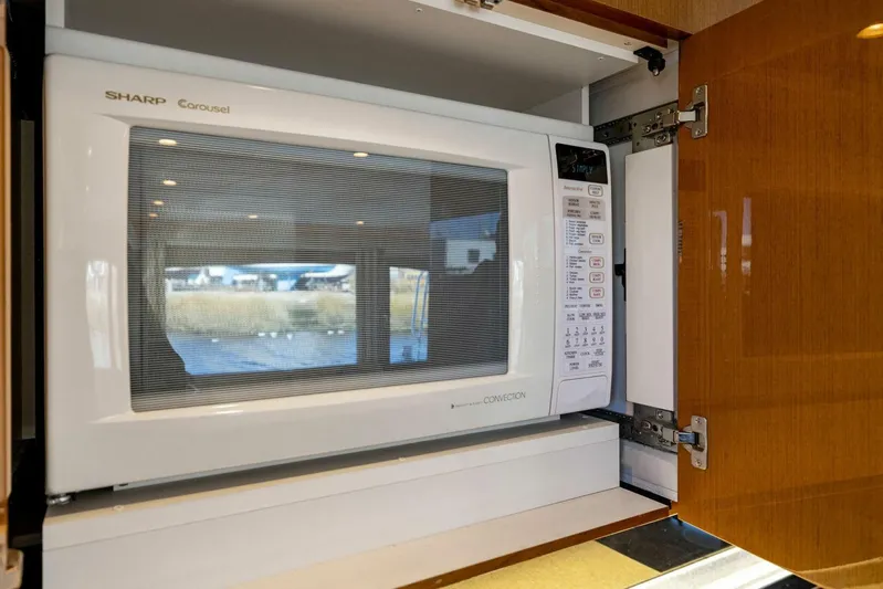 Easy Going Yacht Photos Pics 2005 Viking 52 Convertible 'Easy Going'