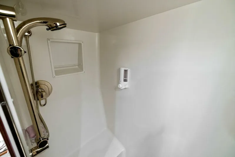 Easy Going Yacht Photos Pics 2005 Viking 52 Convertible 'Easy Going'