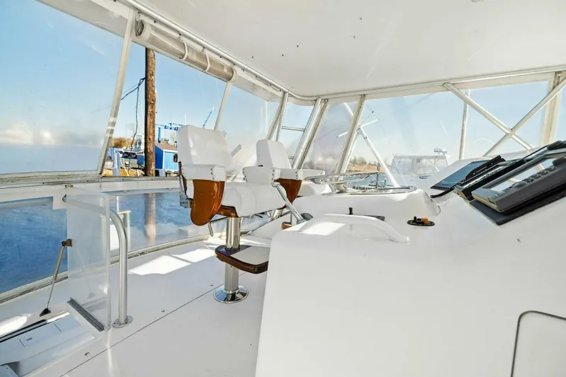 Easy Going Yacht Photos Pics 2005 Viking 52 Convertible 'Easy Going'