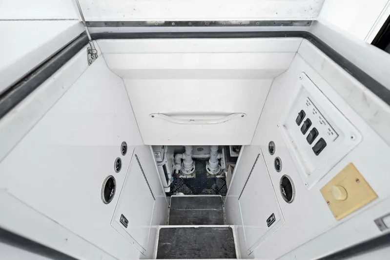 Easy Going Yacht Photos Pics 2005 Viking 52 Convertible 'Easy Going'