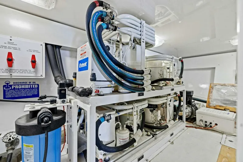 Easy Going Yacht Photos Pics 2005 Viking 52 Convertible 'Easy Going'