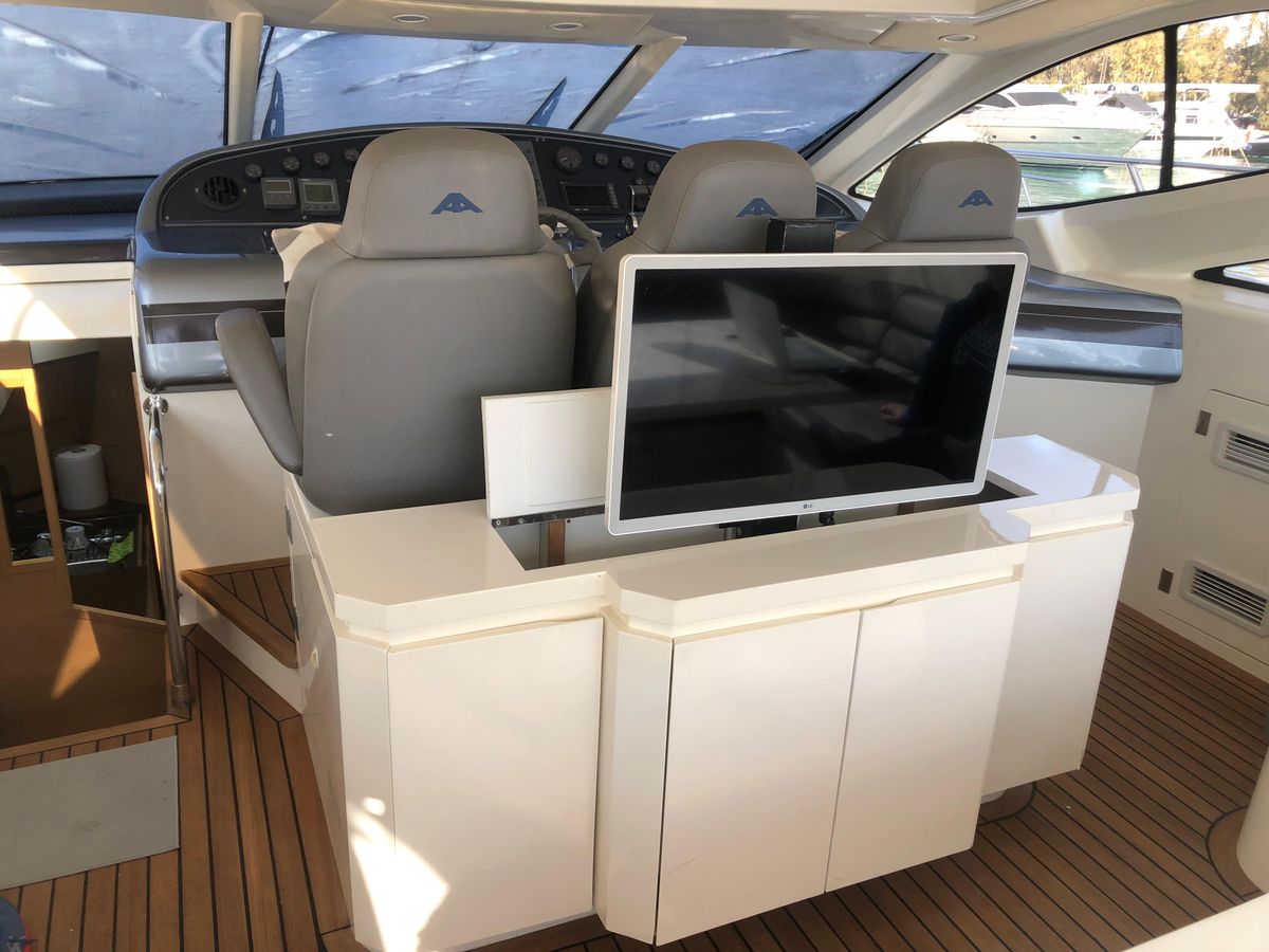 2005 Astondoa 52 