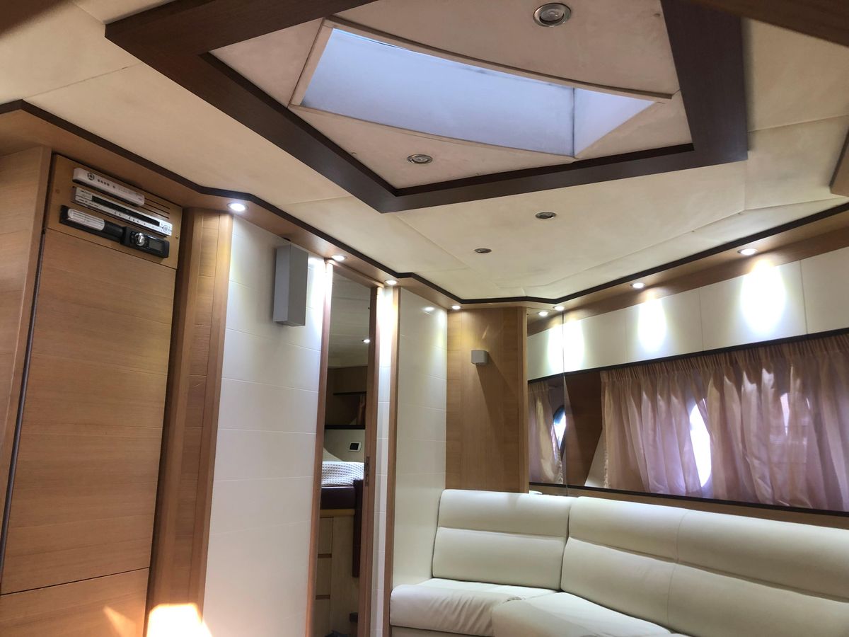 2005 Astondoa 52 