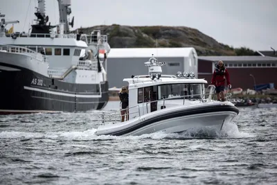 2025 Paragon 31 Cabin