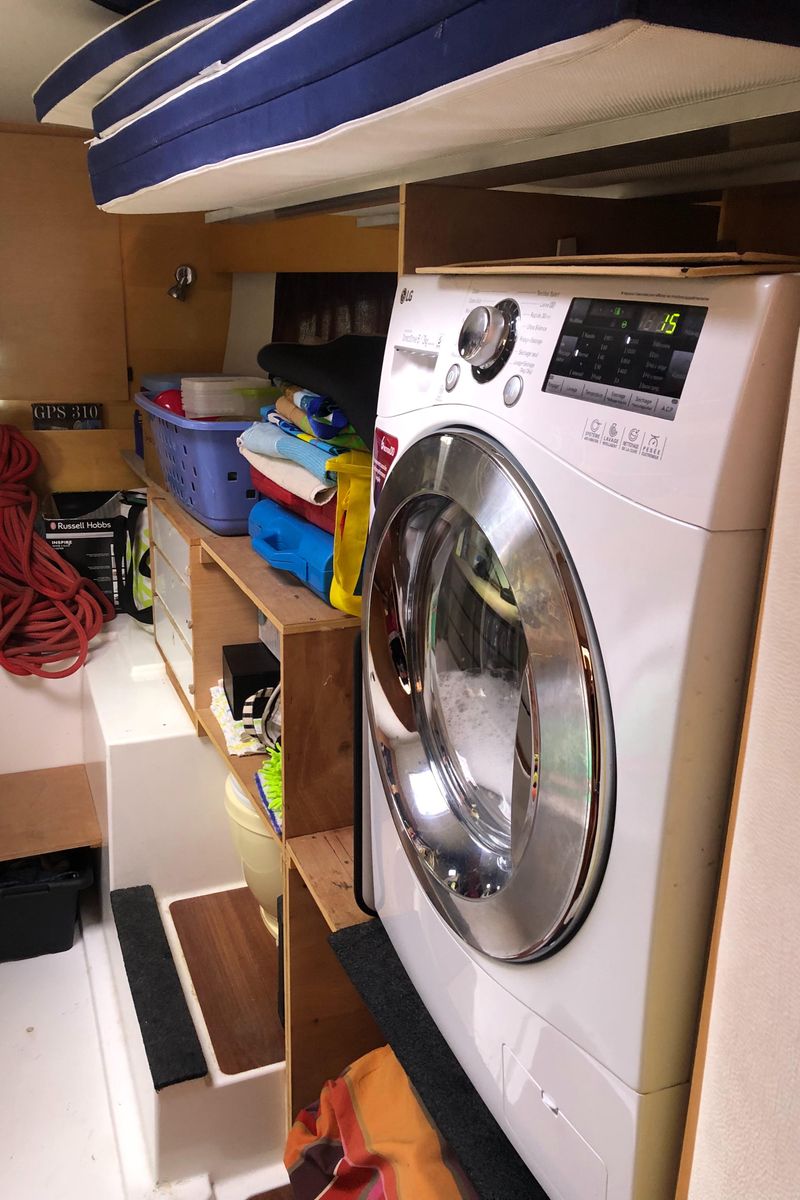 2008 Fountaine Pajot 46 