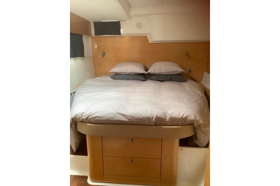 2008 Fountaine Pajot 46 