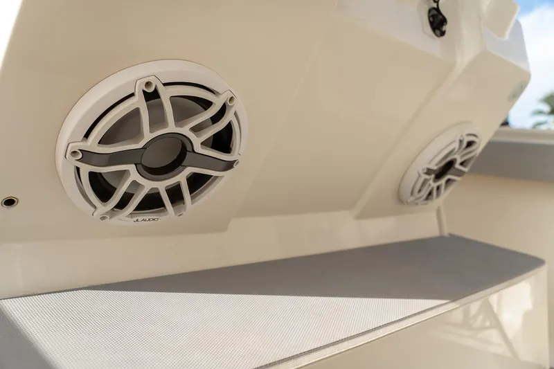 Dealer Ship Yacht Photos Pics 