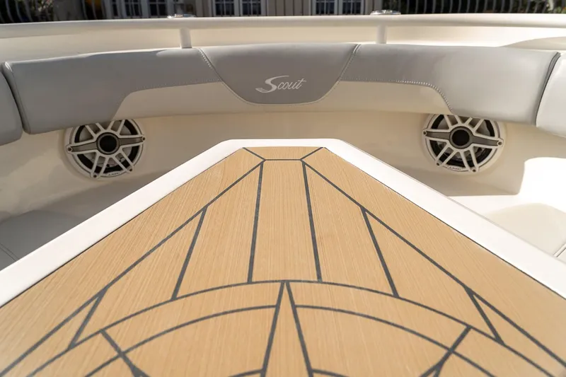 Dealer Ship Yacht Photos Pics 