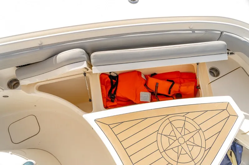 Dealer Ship Yacht Photos Pics 