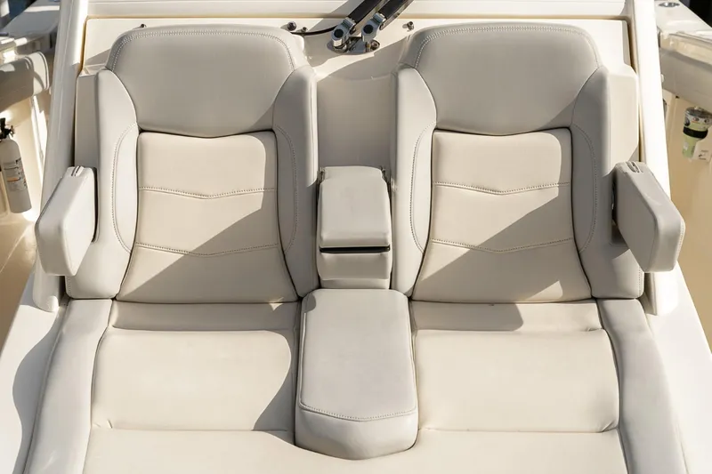 Dealer Ship Yacht Photos Pics 