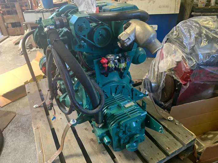 Ayla Yacht Photos Pics Engine of a 1991 Beneteau First sailboat on a wooden pallet.